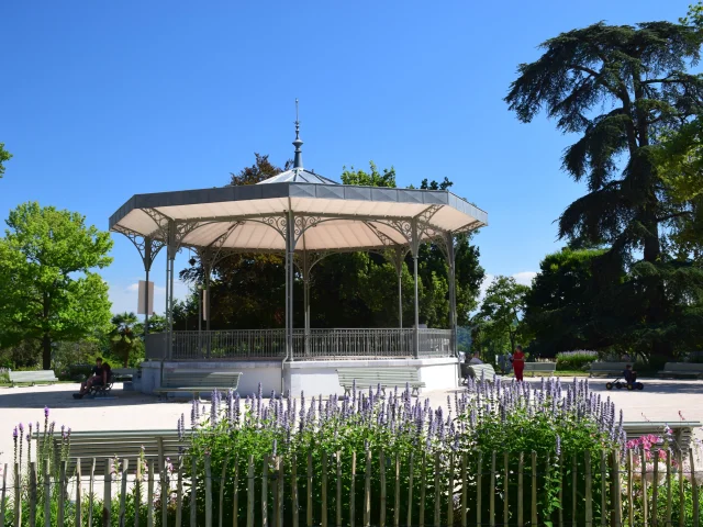 Parc Beaumont - Le kiosque