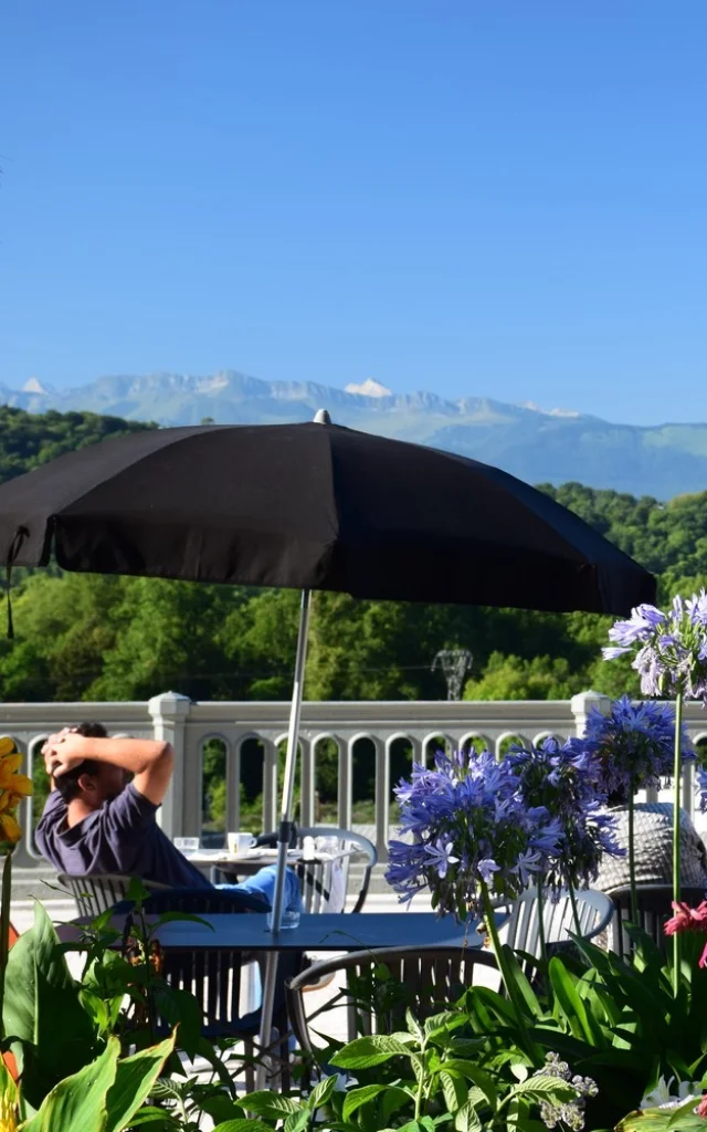 Détente sur le boulevard des Pyrénées - Pau