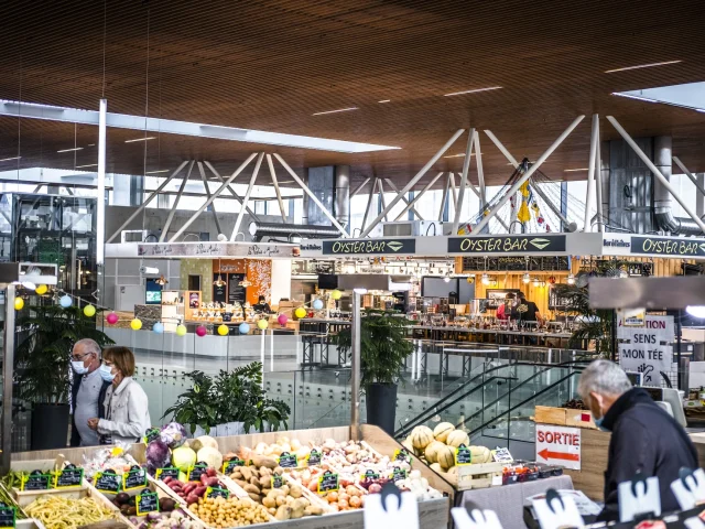 Étals aux halles de Pau