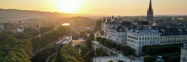 Boulevard des Pyrénées - Pau