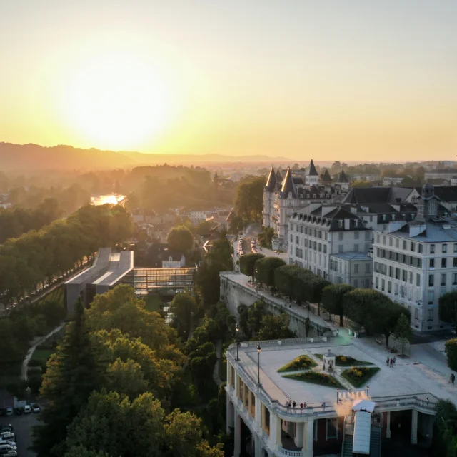 Boulevard des Pyrénées - Pau