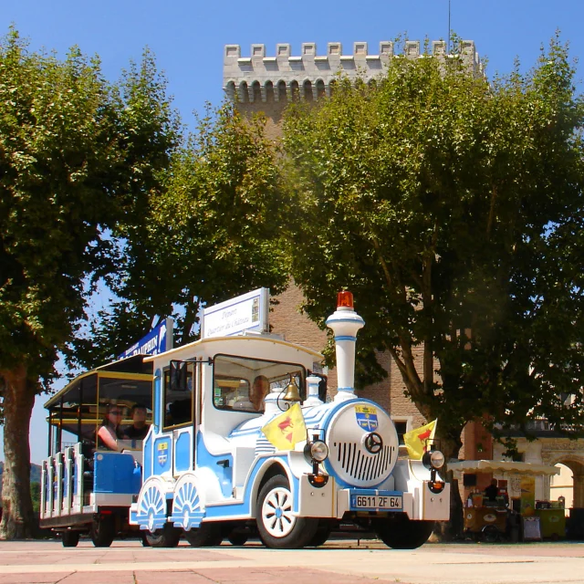 Pau, le petit train touristique