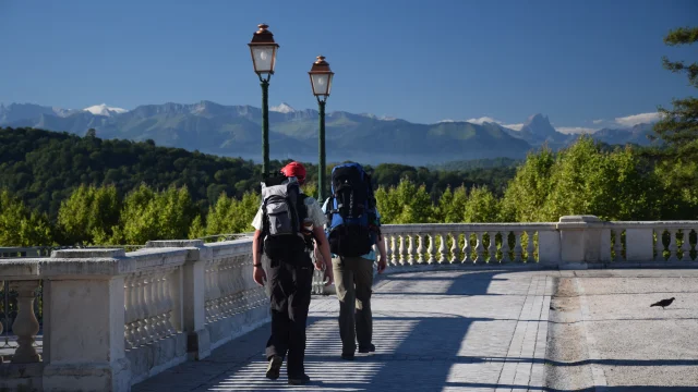 Randonneurs - Boulevard des Pyrénées - Pau