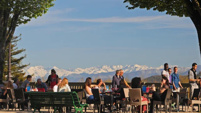 Boulevard des Pyrénées - Terrasse