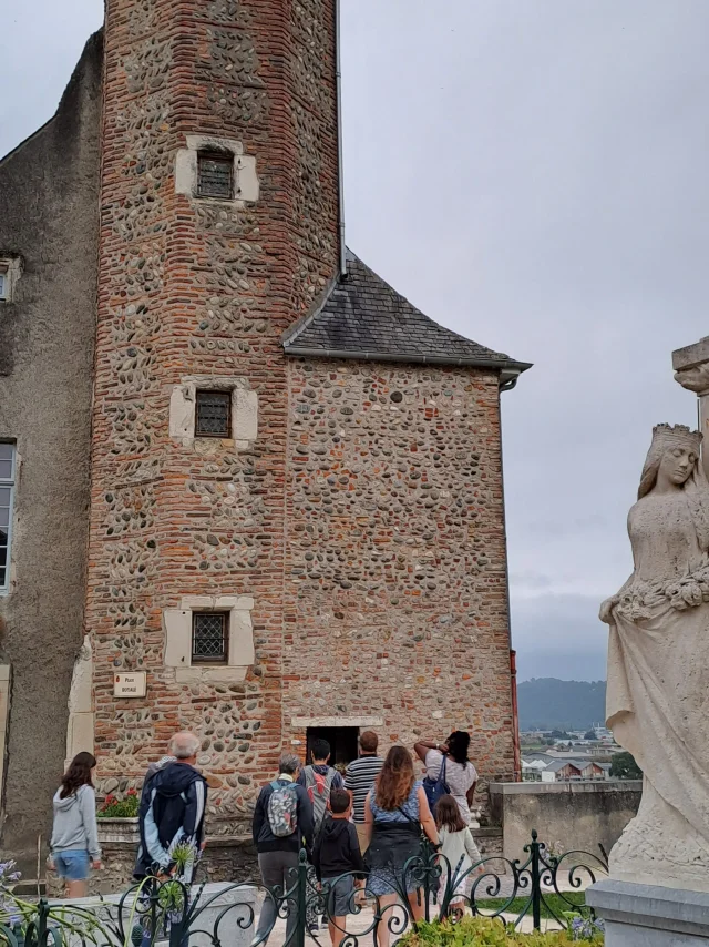 Tour Presbytere Lescar Remparts 01 Ed Pau Pyrenees Tourisme 1.jpg 1 Rotated