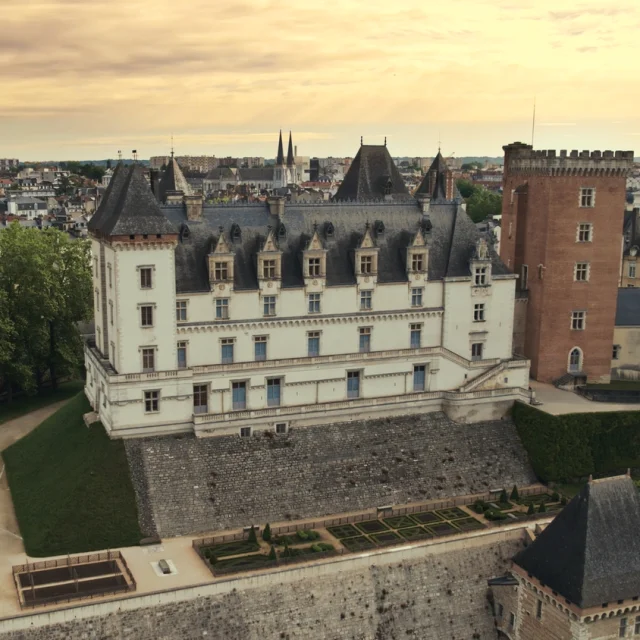 Château de Pau - Vue aérienne